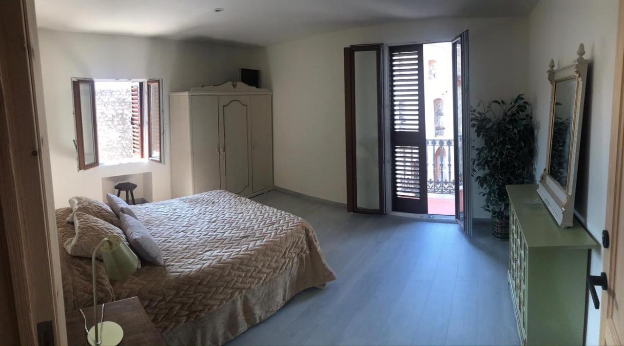 오로페사델마르 La Casita De San Antonio 아파트 외부 사진